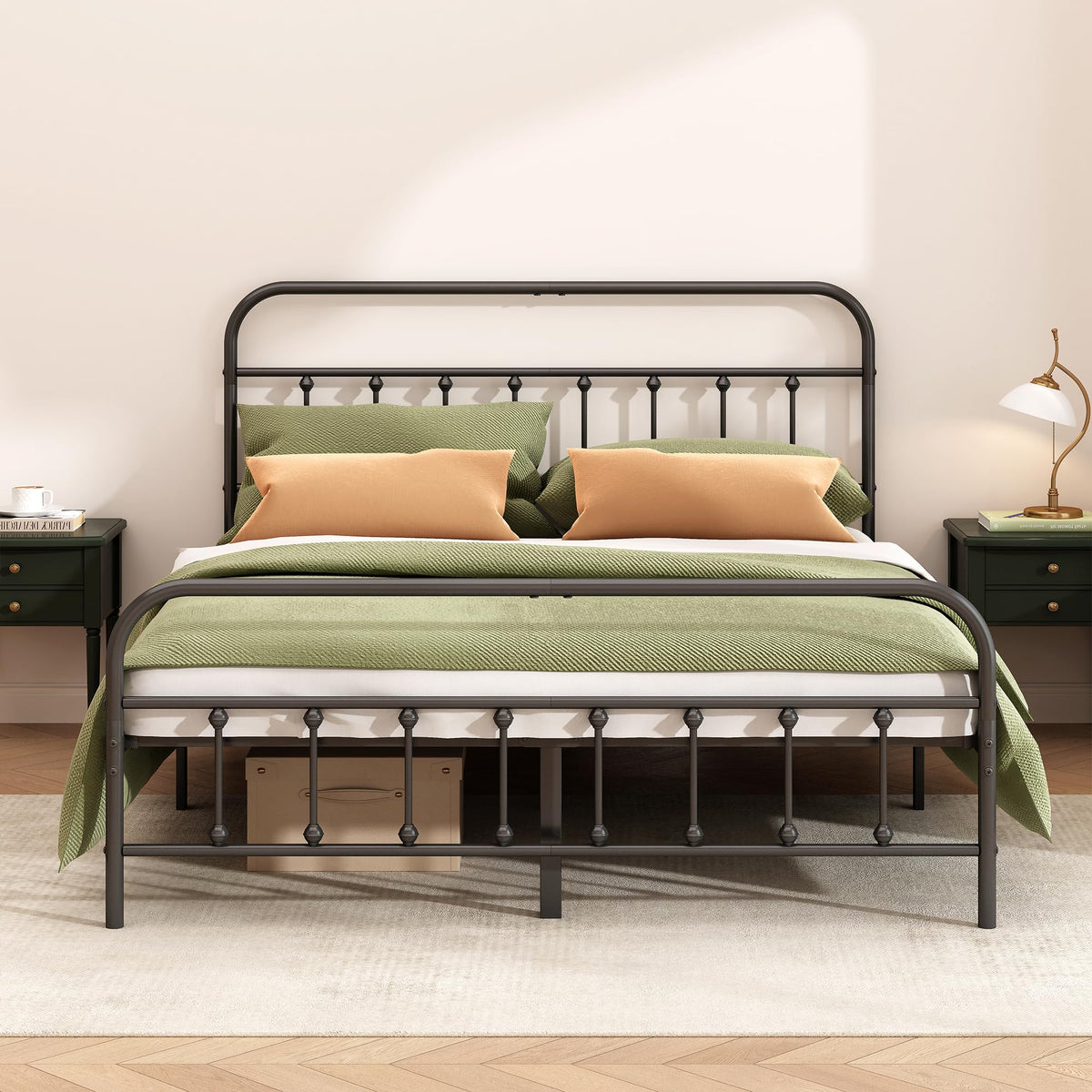 Queen Size Black Metal Bed Frame B337